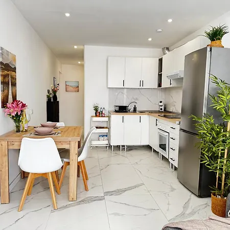 Chaparral Deluxe Pool Oasis Costa del Silencio